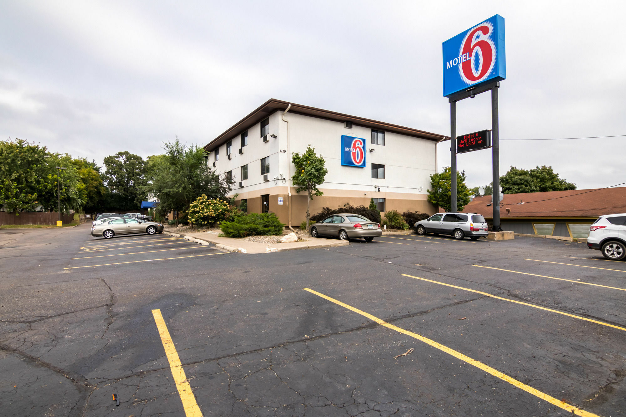 Motel 6-Saint Paul, Mn - I-94 Экстерьер фото